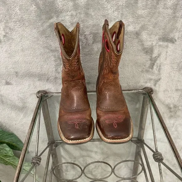 ARIAT BOOTS KIDS size 13.5  STYLE 10014101 SQUARE TOE pull on - Picture 4 of 15